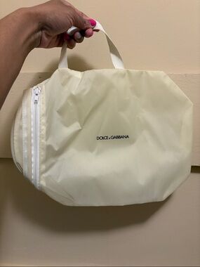 Dolce & Gabbana Cream Nylon Travel Toiletry Bag